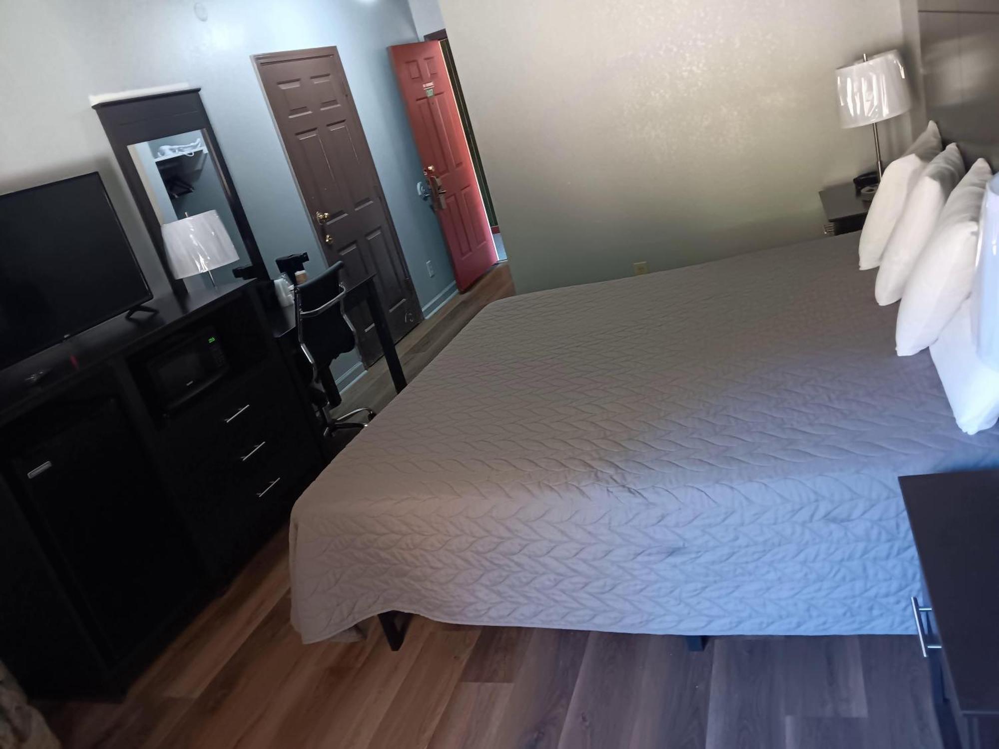 Hofbrau Riverfront Hotel ヘレン エクステリア 写真
