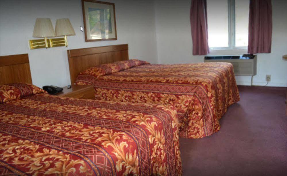 Hofbrau Riverfront Hotel ヘレン エクステリア 写真