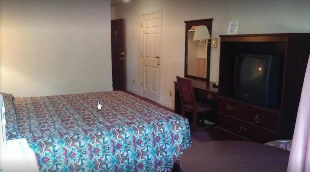 Hofbrau Riverfront Hotel ヘレン エクステリア 写真